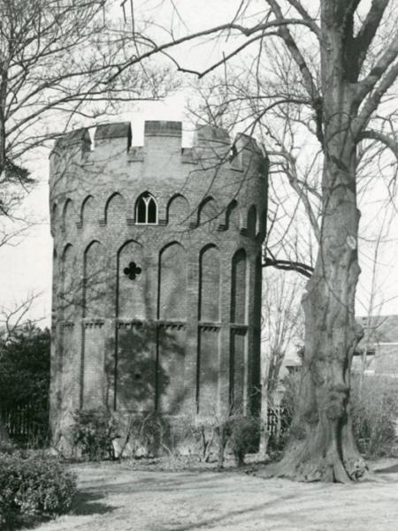 A black and white image of the Tudor tower