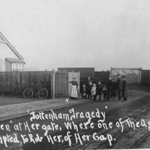 tottenham outrage 1909 image